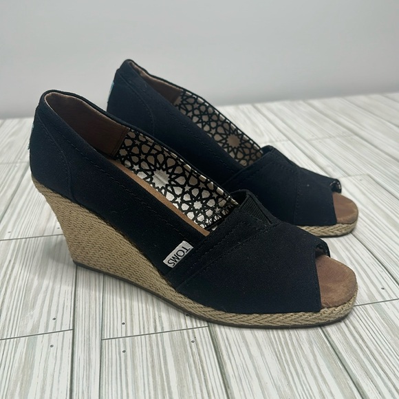 Toms Shoes - Women’s Black Peep Toe Wedge Espadrilles Toms Women’s Canvas Shoes 7.5W.